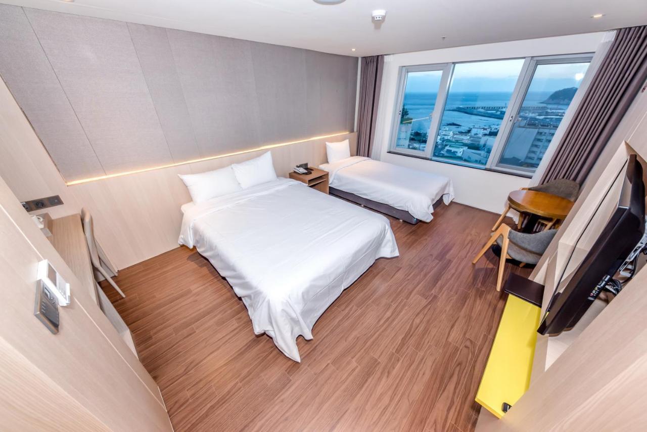 The First70 Hotel Seogwipo Eksteriør billede