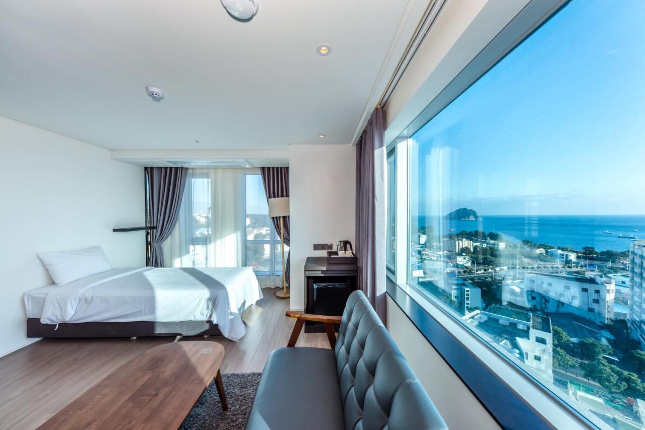 The First70 Hotel Seogwipo Eksteriør billede