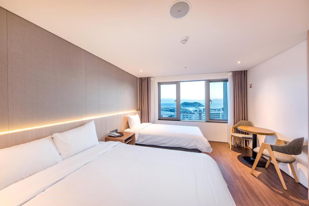 The First70 Hotel Seogwipo Eksteriør billede